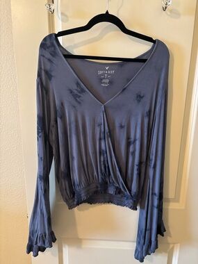 American Eagle Super Soft Blue Tie-Dye V-Neck Wrap Top Size Large